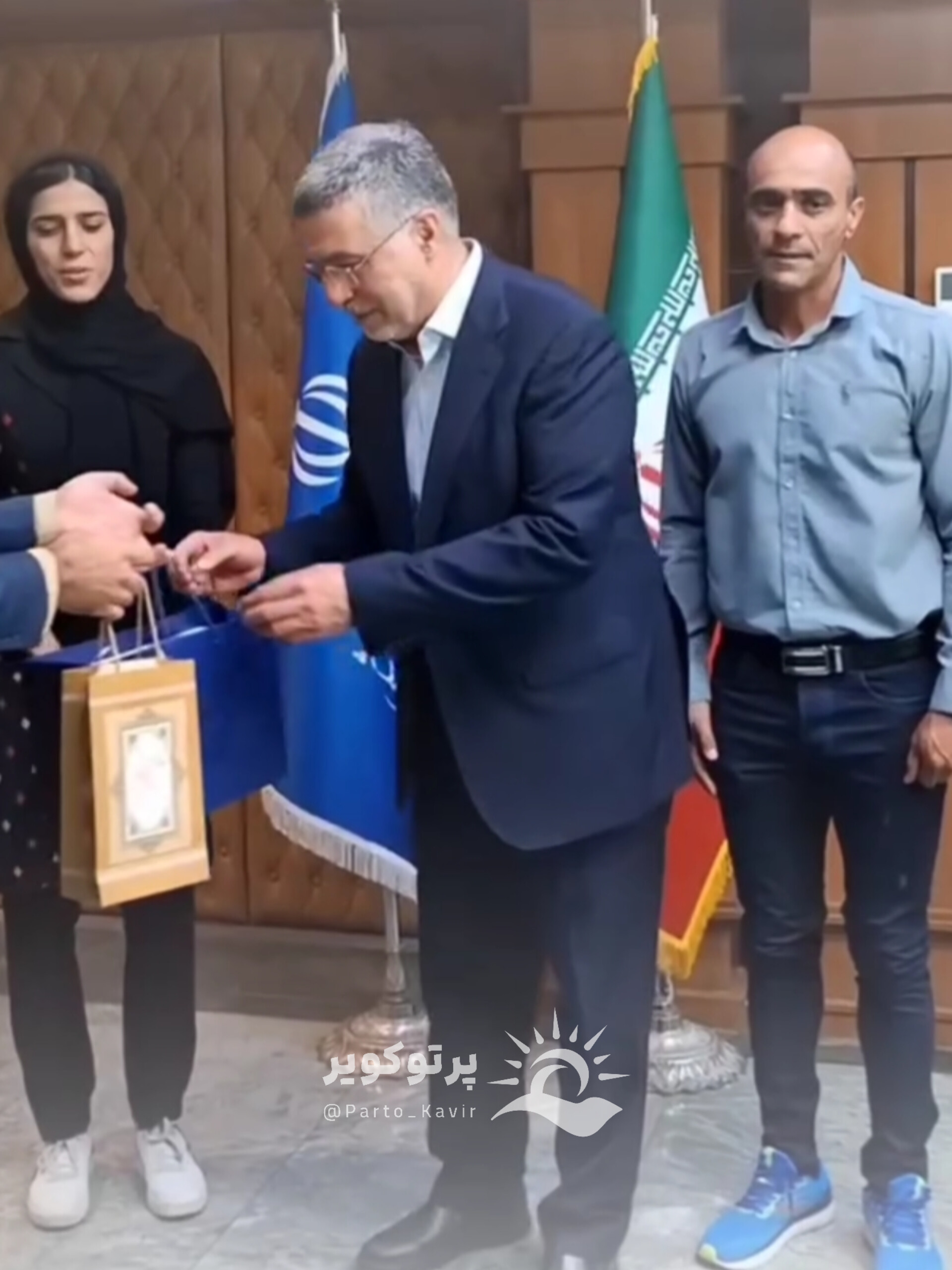 ریحانه مبینی 