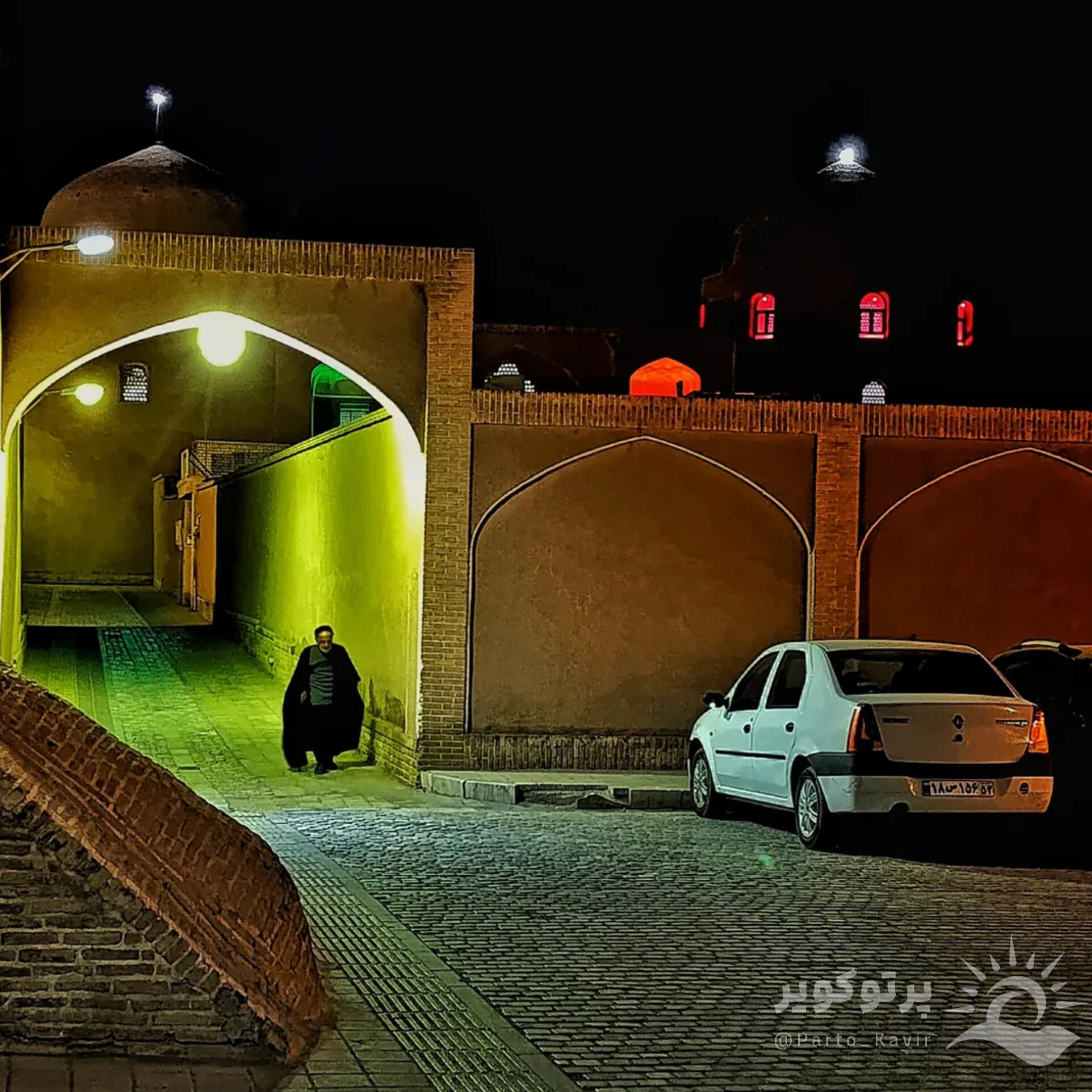 زیارتگاه تاج الدین از نمای کوچه مسجد آقابزرگ کاشان محمد مشهدی نوش آبادی