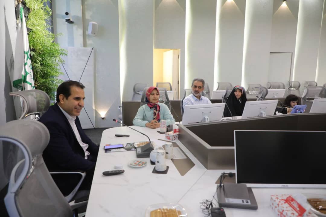 پایگاه‌های آموزشی رباتیک و اسکرچ برای نوجوانان نخبه منطقه ۱۳