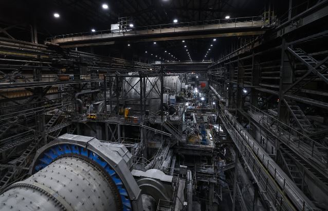 ساخت دستگاه فرز CNC پرتابل توسط مهندسان شرکت ملی مس برای نخستین‌بار در کشور