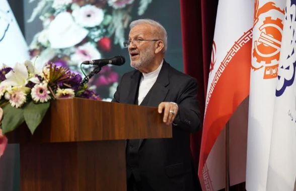 صنعت مس نقش مهمی در بهره برداری از ظرفیت‌های صادراتی ایران دارد