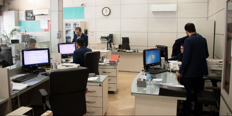ساعات کار ادارات در تهران از شنبه تغییر می‌کند