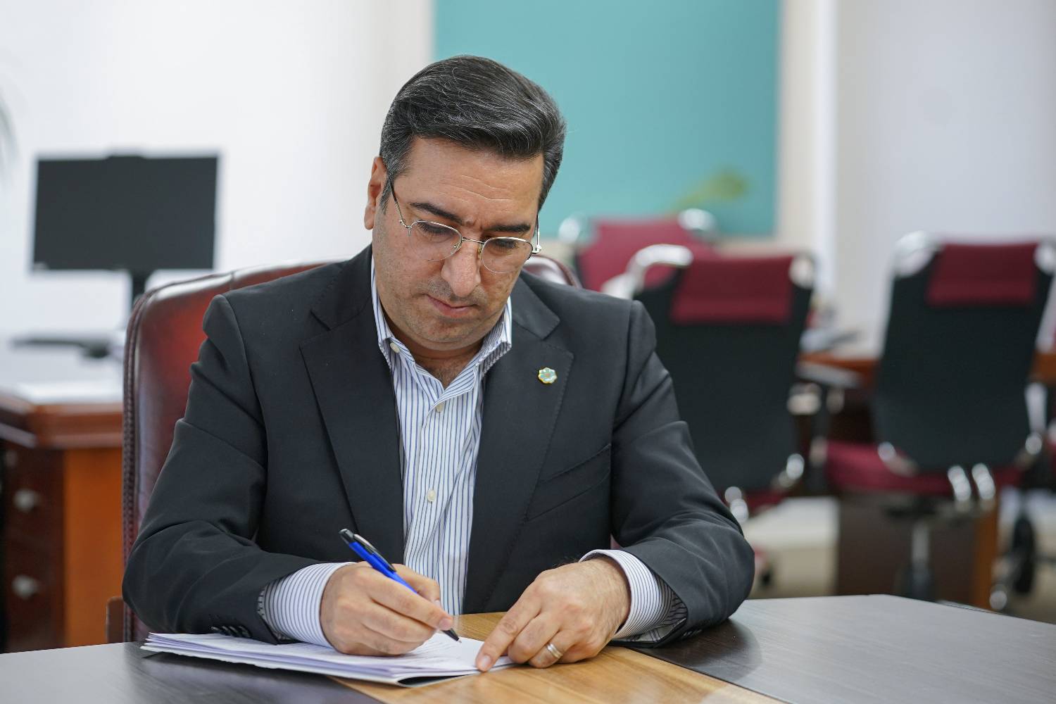پیام تبریک مدیرعامل بانک توسعه تعاون بمناسبت روز خبرنگار