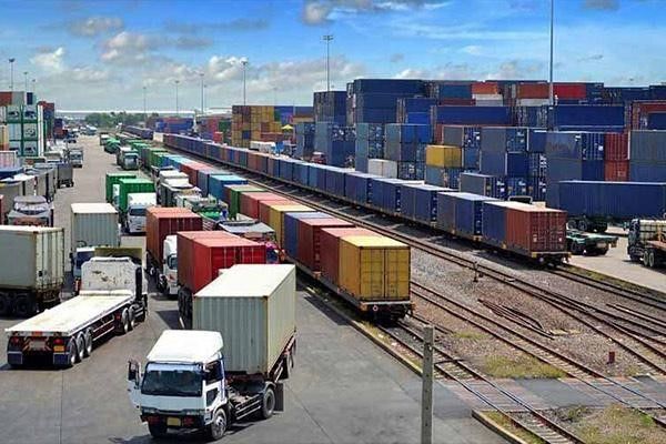 درخواست اصلاح فرآیند ثبت سفارش برای کارت‌های بازرگانی فعال در حوزه فناوری اطلاعات| نامه سازمان نظام صنفی رایانه‌ای به معاون اول رئیس‌جمهور و سه وزیر