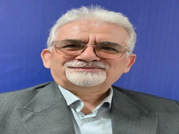 دکتر 