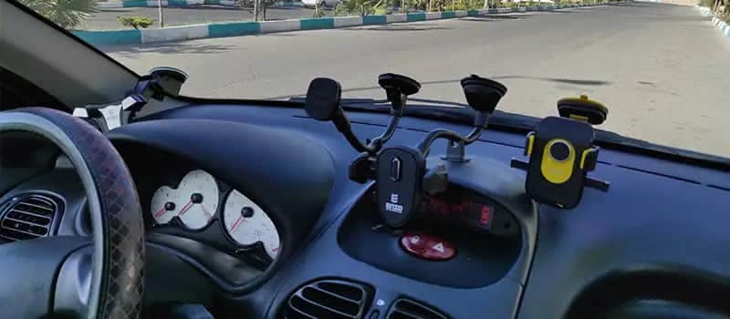 بهترين هولدر موبايل براي ماشين 206