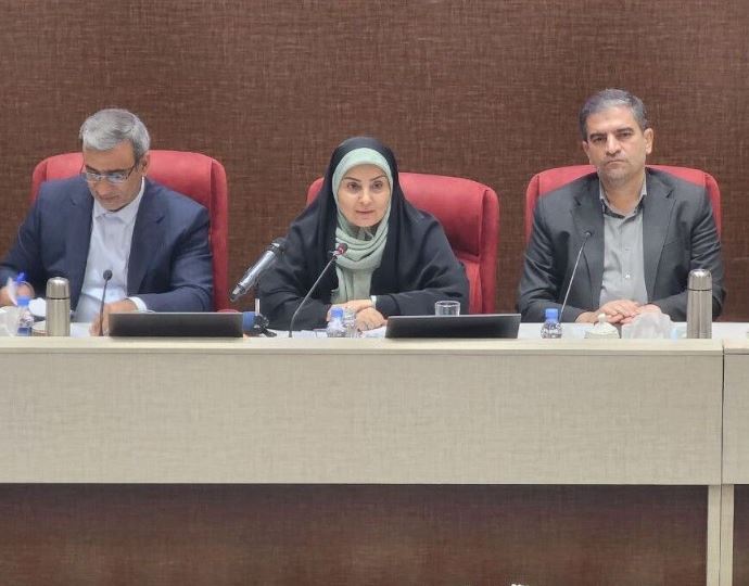 زمان سیر قطارهای مشهد بهزودی ۴۵ دقیقه کاهش مییابد/ قرارداد قطار تندروی تهران – مشهد در سفر رئیسجمهور به پکن نهایی میشود زمان سیر قطارهای مشهد بهزودی ۴۵ دقیقه کاهش مییابد/ قرارداد قطار تندروی تهران – مشهد در سفر رئیسجمهور به پکن نهایی میشود