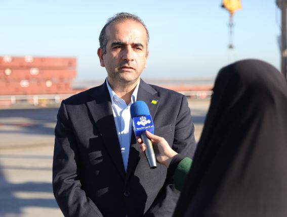 واردات بیش از ۸۴۰ هزار تن نهاده دامی از بنادر کاسپین و انزلی