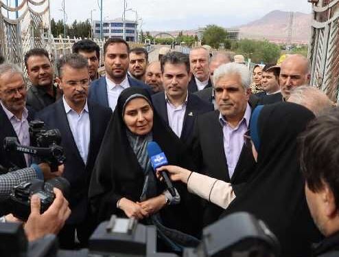 تفاهمنامه حمل‌ونقل و ترانزیت در سفر رییس جمهور به آذربایجان امضا می‌شود/ برگزاری نشست بازرگانان ایران و آذربایجان با همکاری وزارتخانه‌های راه، صمت و اتاق بازرگانی 