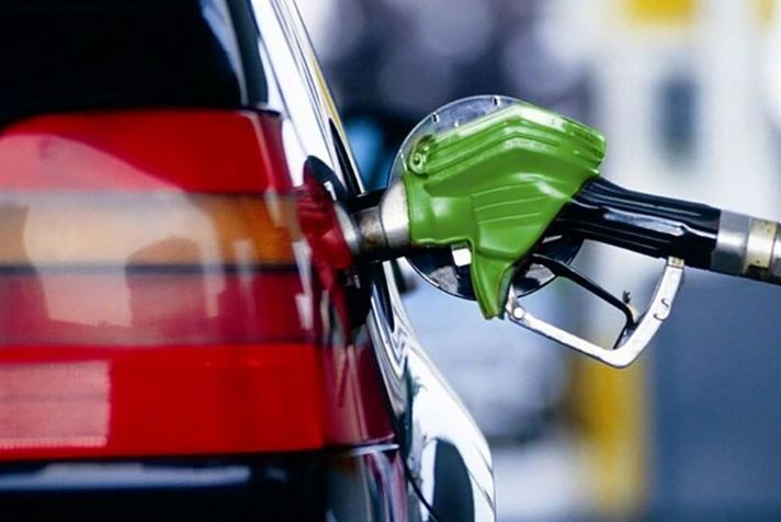 هشدار نسبت به ابهام در سهمیه بنزین خودروهای صفر