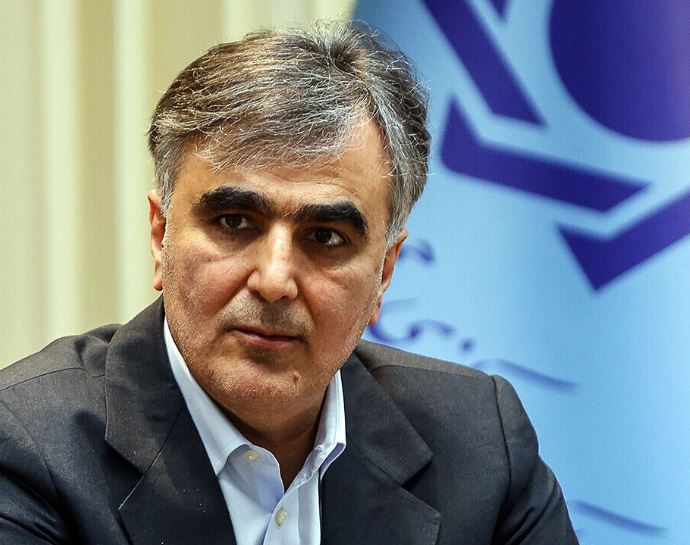 ترسیم خطوط فعالیت پلتفرم های فروش برخط طلا/دستور فرزین برای تامین ارز حوزه «آی تی»