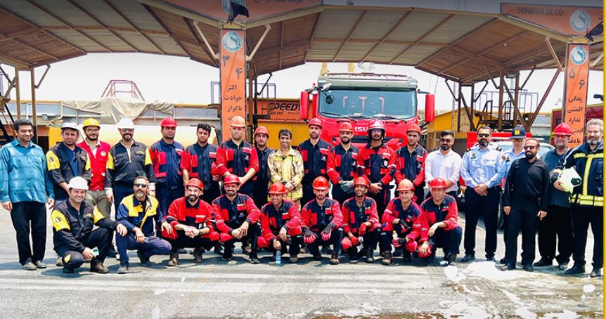پایانه صادراتی نفت سپاهان در بوشهر؛ محل اجرای مانور مشترک اطفای حریق 