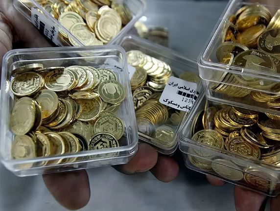 اعلام نتایج پنجمین مرحله پیش فروش سکه بانک مرکزی/ امسال ۶۵۰ هزار قطعه سکه در مرکز مبادله ایران تخصیص داده شد