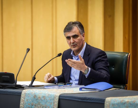 نظام بانکی در حال پوست اندازی است/ ضرورت کنترل مصرف تسهیلات توسط شبکه بانکی