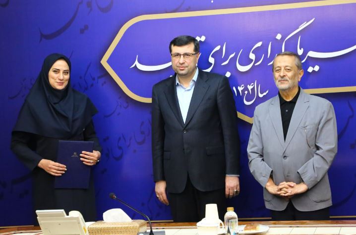 تقدیر رئیس ستاد بزرگداشت روز ملی صنعت و معدن از مدیر روابط عمومی ایمیدرو