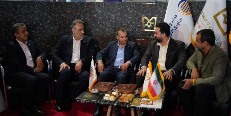 امضای تفاهم‌نامه سه‌جانبه میان بانک صنعت و معدن، صندوق توسعه فناوری‌های نوین و شرکت توسن