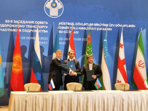 امضای تفاهم نامه ریلی ایران، روسیه و آذربایجان برای توسعه کریدور شمال- جنوب 