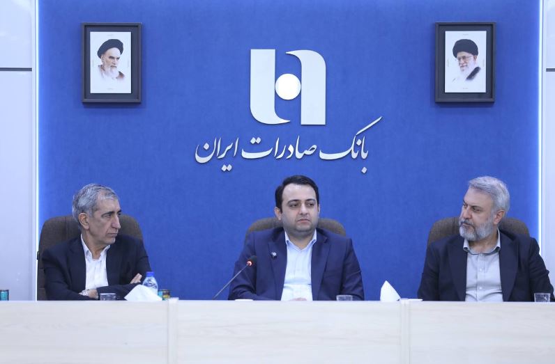 فرهنگ ایثار، سرمایه‌ای برای خدمت صادقانه به مردم است