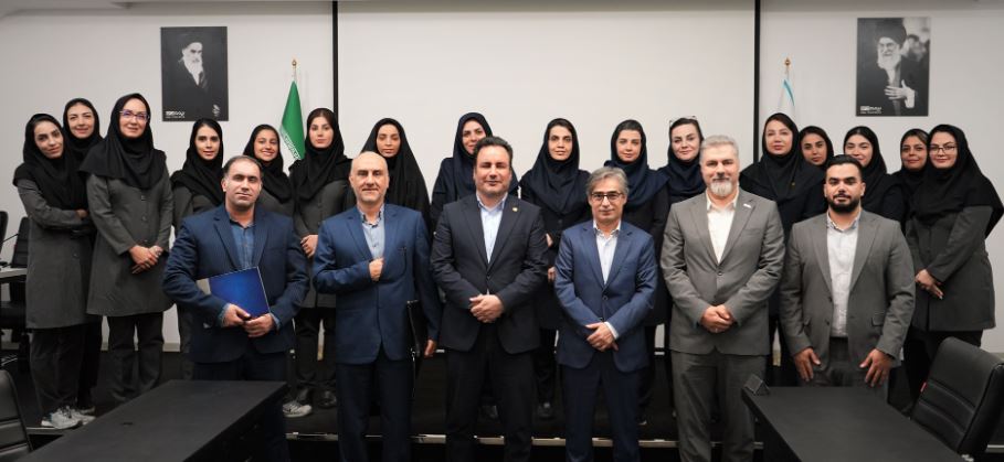 شرکتهای بیمه ای، دستاوردهای موفق خود را با سایر شرکت‌ها به اشتراک بگذارند