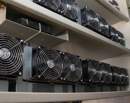 ۶۳ مزرعه استخراج رمزارز پارسال در شهرستان‌های استان تهران کشف شد