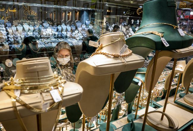 طلا بخریم یا صندوق طلا؛ کدام‌یک سودآورتر است؟