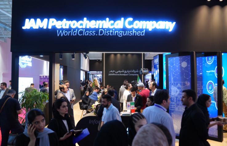پتروشیمی جم با حضور در نمایشگاه OIL SHOW1404 ، بار دیگر جایگاه خود را به‌عنوان یکی از بازیگران اصلی صنعت پتروشیمی ایران و منطقه تثبیت کرد