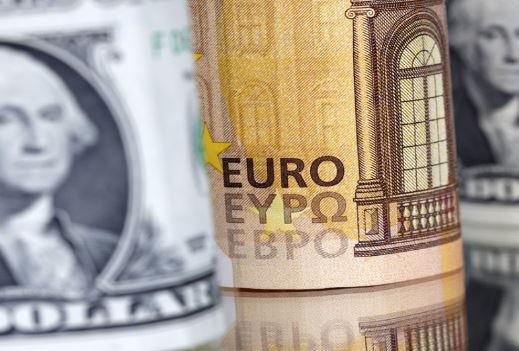 راه اندازی ابزار جدید «پیش‌فروش ارز» و «بازار معاملات امتیاز صادراتی»