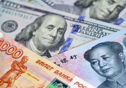 مجوز فروش «پیش دریافت ارز» در بازار ارز تجاری صادر شد/ صدور مجوز فروش ارز مازاد بر ارزش کوتاژ صادراتی