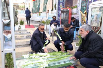 تجدید میثاق اعضای هیات مدیره بانک مسکن با آرمانهای سردار شهید سپهبد حاج قاسم سلیمانی