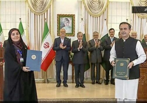 امضای سند همکاری حملونقل و ترانزیت میان ایران و پاکستان امضای سند همکاری حملونقل و ترانزیت میان ایران و پاکستان