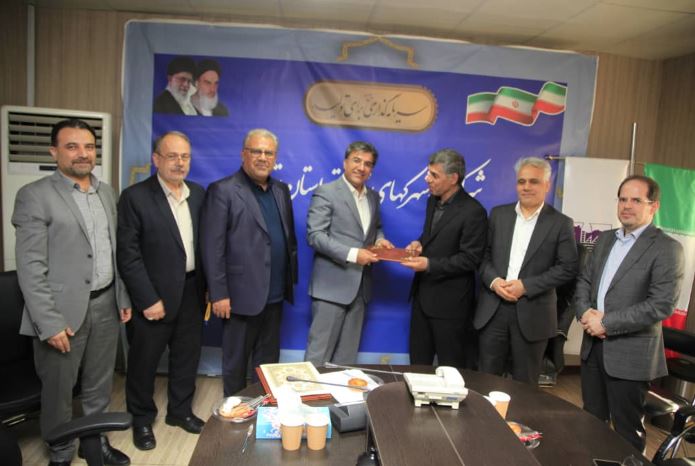 مراسم معارفه مدیرعامل جدید شرکت شهرک‌های صنعتی تهران برگزار شد/ لزوم بازنگری در شیوه مدیریت و حرکت به سوی بهره‌وری حداکثری در صنایع استان تهران