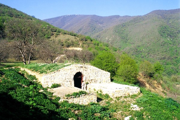 کاروانسراهای جاده چالوس؛ روایت سنگ و تاریخ در دل البرز