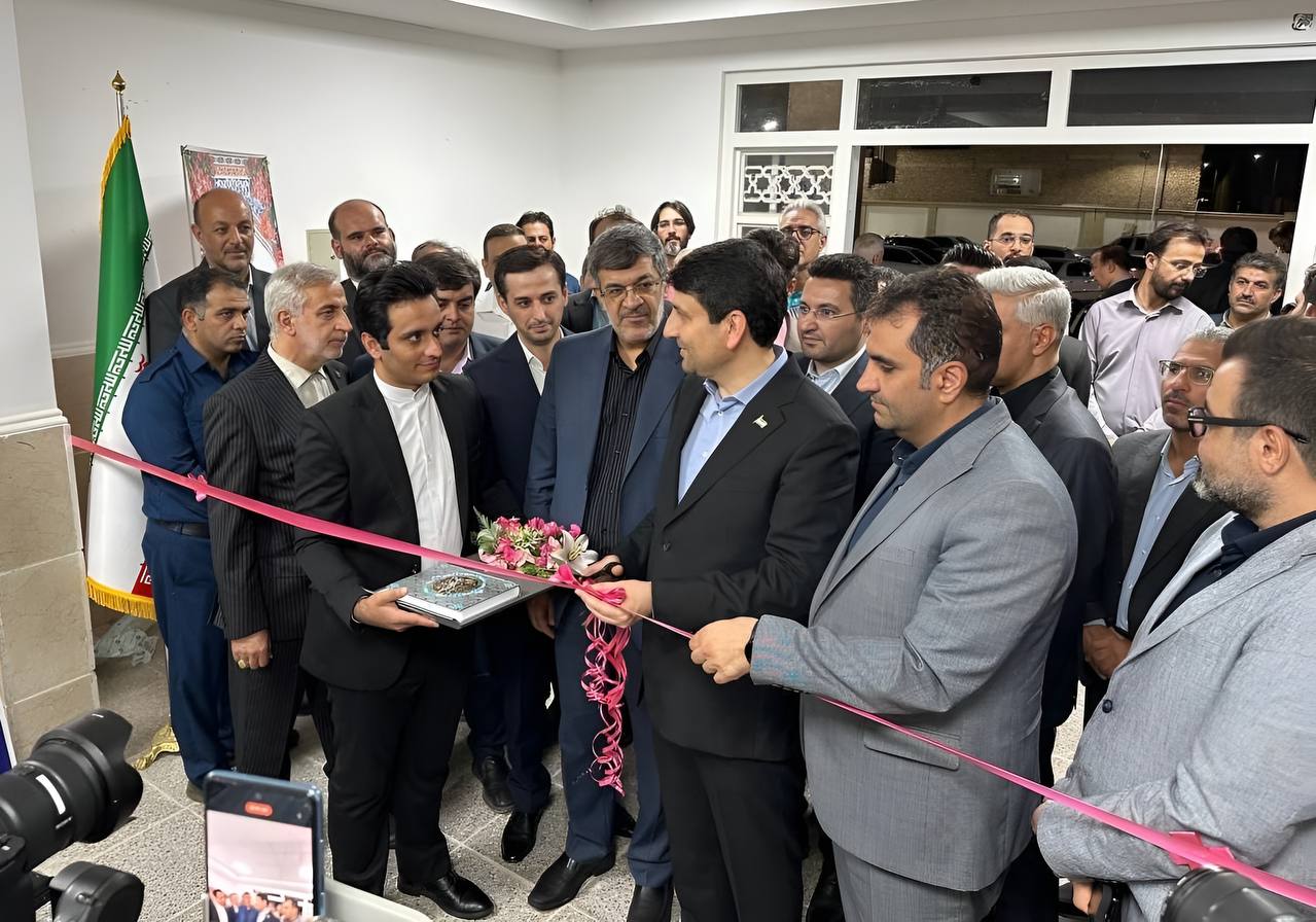 افتتاح مدرسه ۱۵ کلاسه چادرملو در اردکان