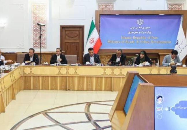 راهکارهای وزیر راه و شهرسازی برای تسهیل ساخت مسکن حمایتی و کارگری/ رییس کمیسیون عمران حمایت مجلس از وزارت راه و شهرسازی در ساخت و توسعه مسکن را اعلام کرد 