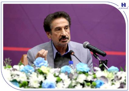 نخستین همایش هم‌اندیشی بانک صادرات ایران با فعالان صنعت پتروشیمی برگزار شد/ دبیر انجمن صنفی کارفرمایی صنعت پتروشیمی: سهم صنعت پتروشیمی در اقتصاد کشور به ۶ درصد می‌رسد