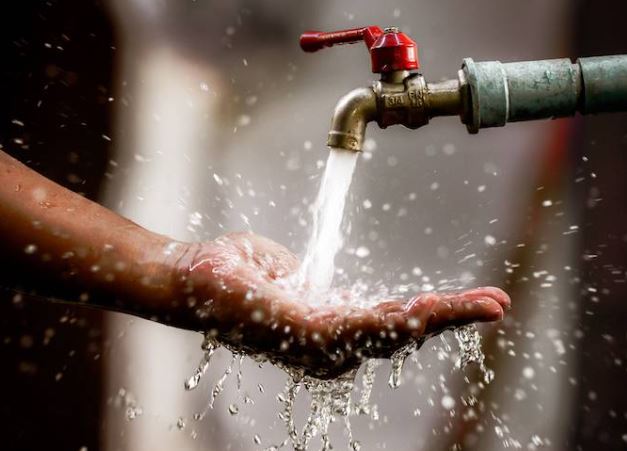 ورودی آب سدها ۳۶ درصد کاهش یافت/ رشد جمعیت روستایی تحت پوشش آب شرب کشور از ۱۲ به ۸۷ درصد طی ۴۷ سال