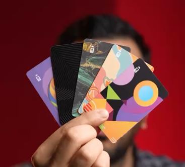 نحوه دریافت غیرحضوری کارت‌های بانک ملت با طرح‌های متنوع/ ویدیو