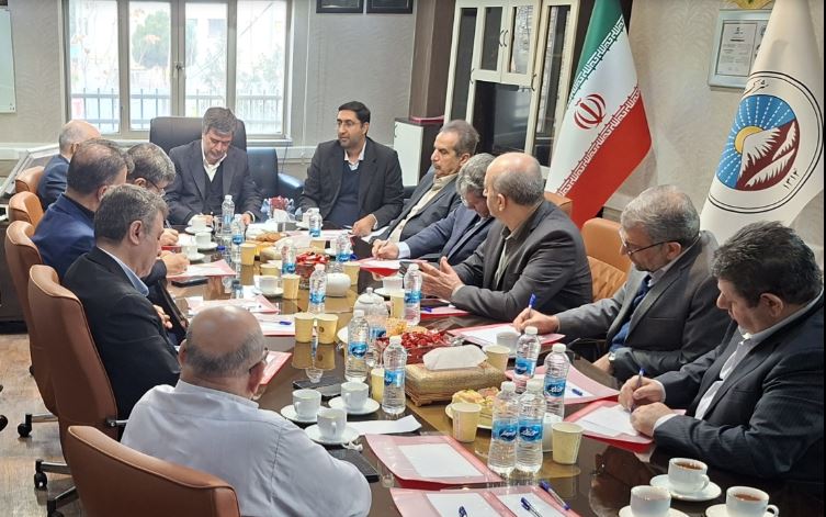 مشتریان رکن اصلی بیمه ایران هستند