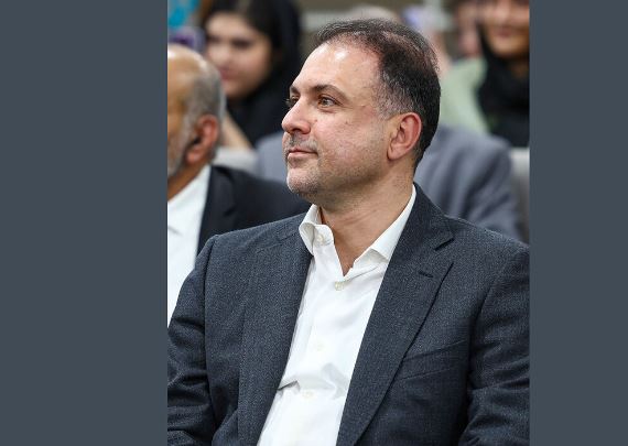 حضور دکتر سید مصطفی فیض مدیرعامل شرکت ملی مس ایران در آیین اعطای نخستین مدال «دانشمند جوان» جایزه مصطفی