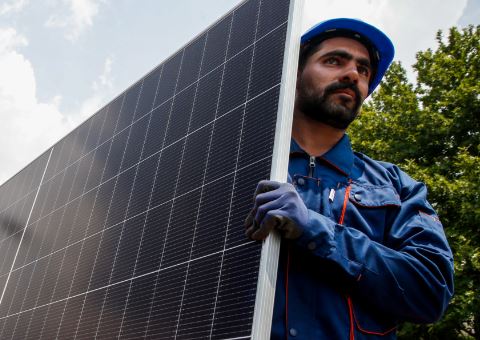 همکاری با شرکت‌های چینی برای توسعه تجدیدپذیرها در ایران