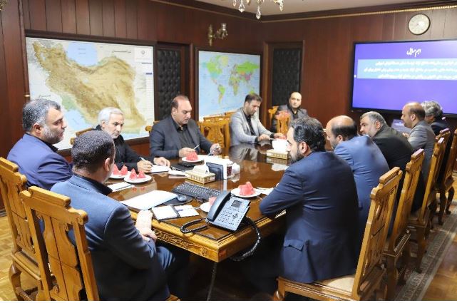 بررسی نظام مسائل مناطق آزاد در نشست دبیر شورای‌عالی با هیأت رئیسه فراکسیون مناطق آزاد مجلس