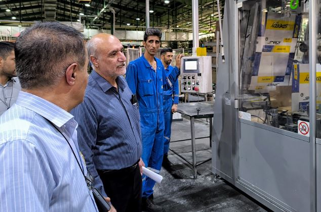 بازدید رئیس هیئت مدیره شرکت نفت سپاهان از واحدهای عملیاتی و تولیدی پالایشگاه