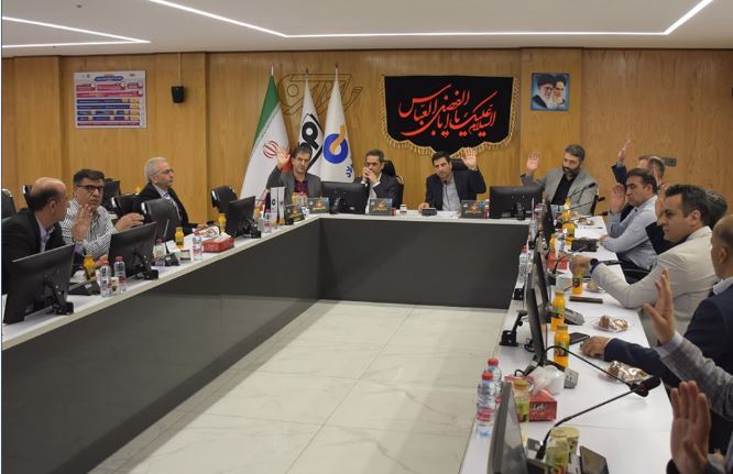 تبدیل شخصیت حقوقی آتیهفولاد از سهامی خاص به سهامی عام تبدیل شخصیت حقوقی آتیهفولاد از سهامی خاص به سهامی عام