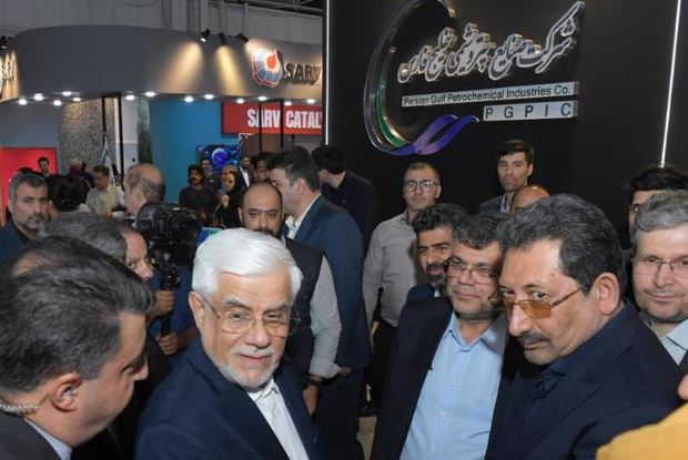 بازدید محمدرضا عارف از غرفه هلدینگ خلیج فارس در اکسپو ۲۰۲۵