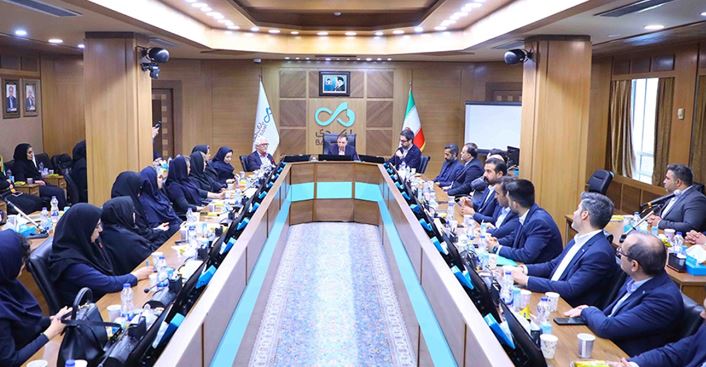 برات کریمی: روابطعمومی بانک دی وارد دوران نوینی شده است برات کریمی: روابطعمومی بانک دی وارد دوران نوینی شده است