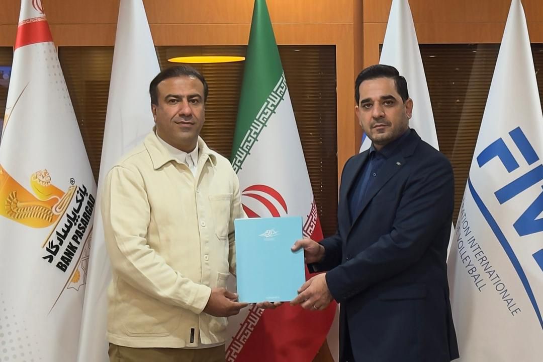 مهدی روحی مشاور اقتصادی رئیس فدراسیون والیبال شد