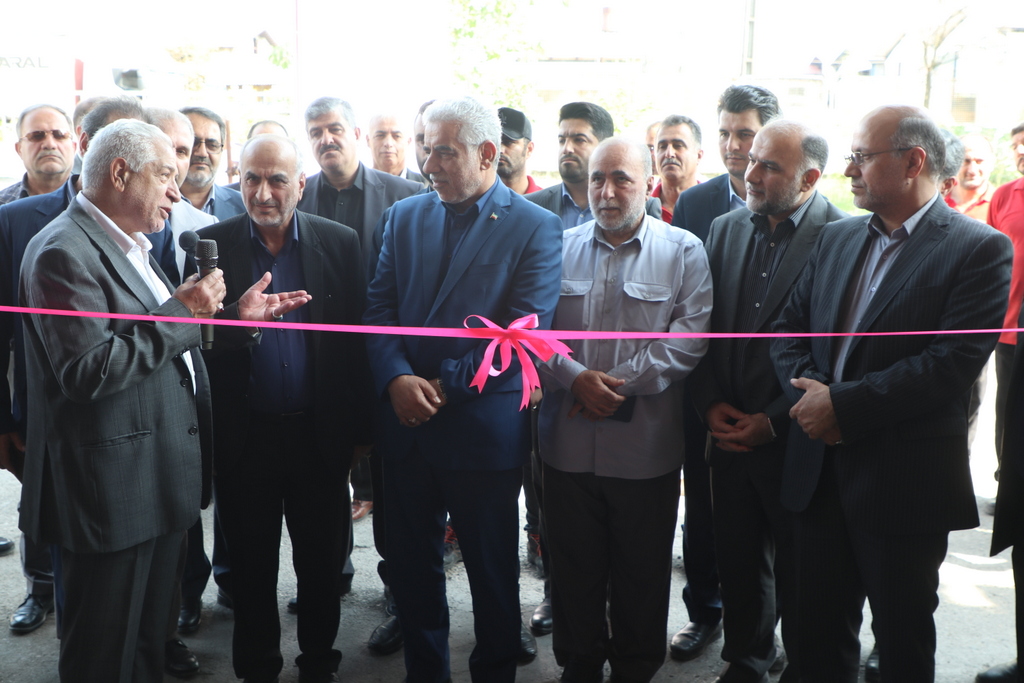 افتتاح پروژه های برق و آب و بهره برداری از یک واحد تولیدی در رشت