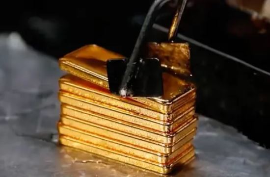 آغاز حراج زمستانی شمش طلا در مرکز مبادله ایران / یکشنبه هفتم دی‌ماه؛ حراج شماره ۱۳۸ برگزار خواهد شد