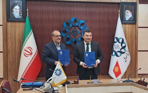 امضای قرارداد اعطای خط اعتباری صندوق توسعه ملی با قزقیزستان