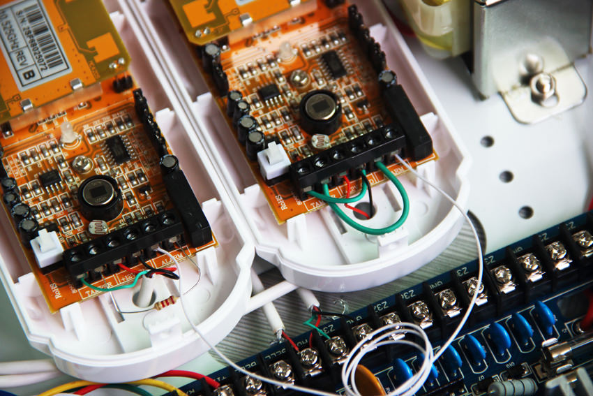 سنسورهای با سیم